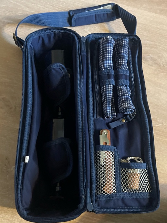 Eddie Bauer Other - Vintage EDDIE BAUER Insulated Wine Bag Carrier Picnic Set